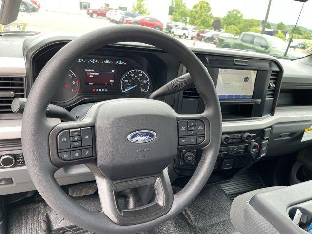 new 2025 Ford F-250 car, priced at $55,850