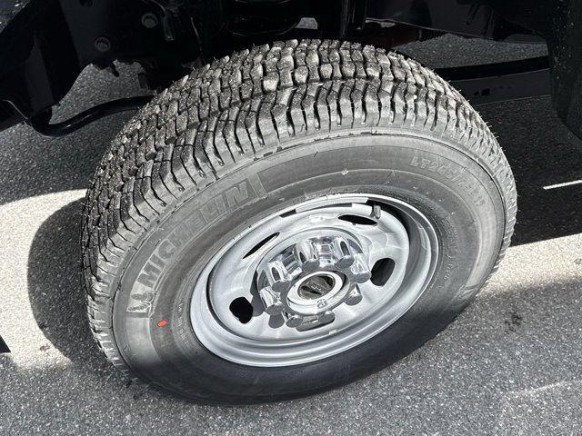 new 2025 Ford F-250 car, priced at $50,775