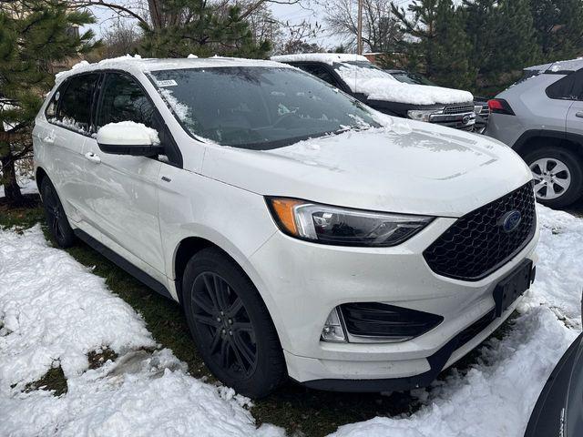 used 2022 Ford Edge car, priced at $25,000