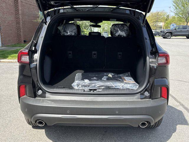 new 2025 Ford Escape car, priced at $32,518
