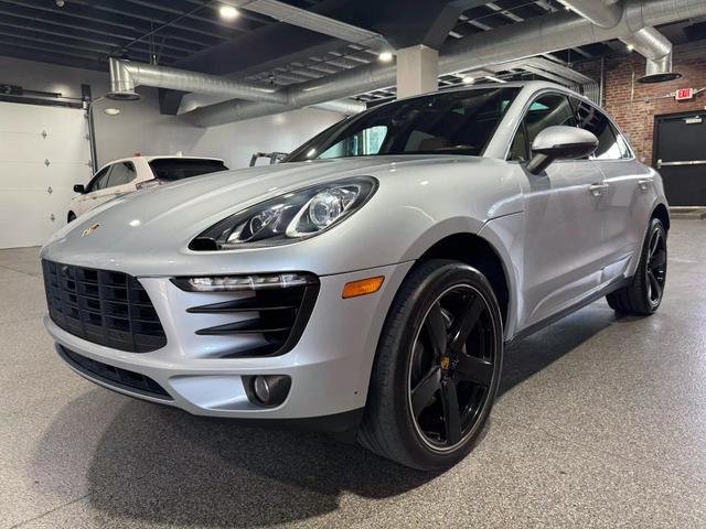used 2018 Porsche Macan car, priced at $31,900