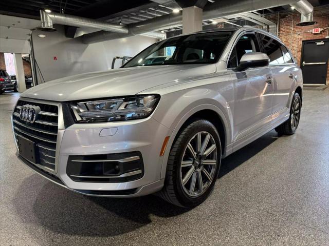 used 2018 Audi Q7 car, priced at $25,900