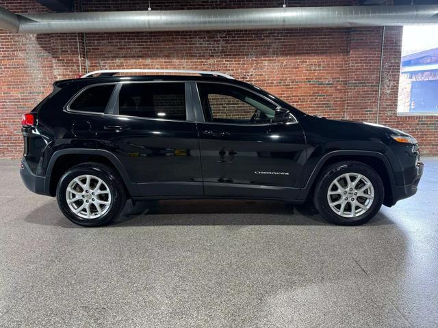 used 2018 Jeep Cherokee car, priced at $12,900