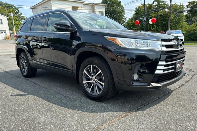 used 2019 Toyota Highlander car, priced at $26,990