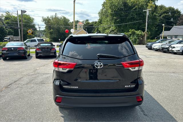 used 2019 Toyota Highlander car, priced at $26,990