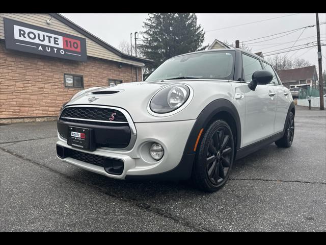 used 2019 MINI Hardtop car, priced at $17,990