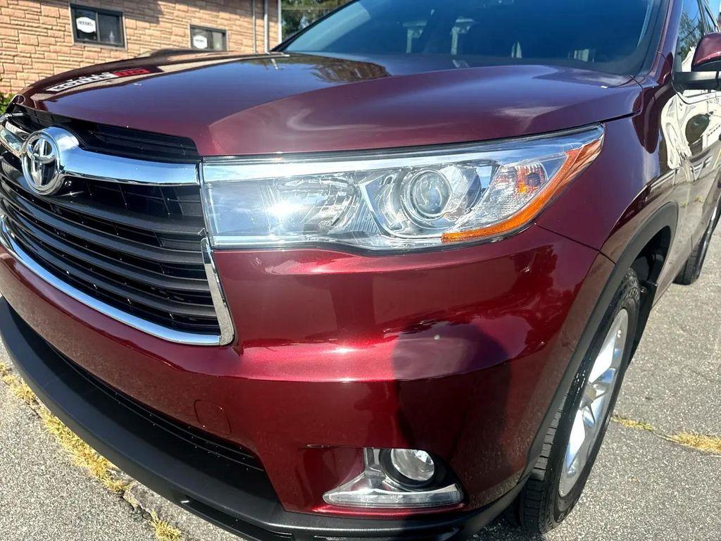 used 2016 Toyota Highlander car, priced at $23,990