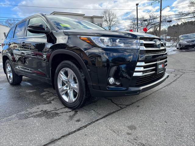 used 2017 Toyota Highlander Hybrid car, priced at $26,990