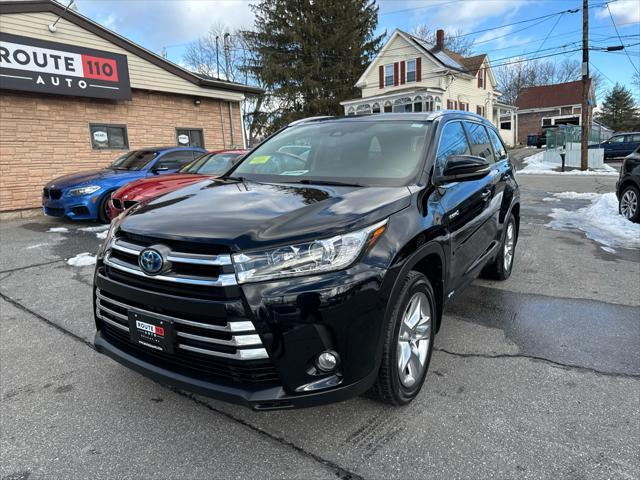 used 2017 Toyota Highlander Hybrid car, priced at $26,990