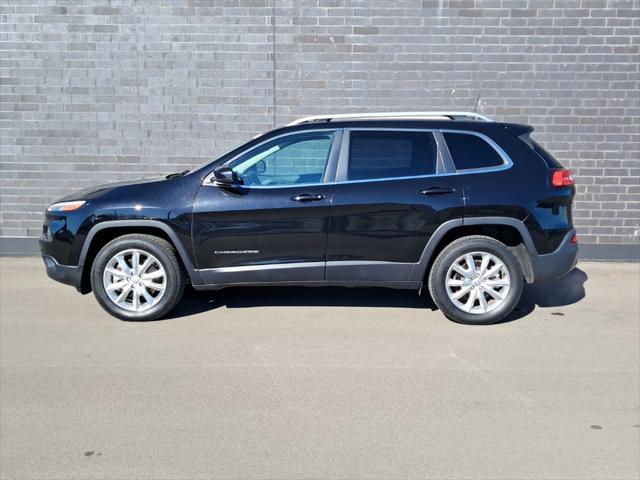 used 2017 Jeep Cherokee car, priced at $13,899