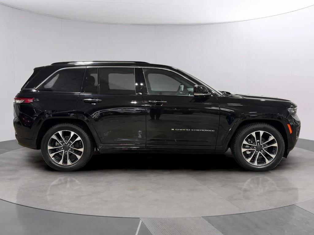 used 2023 Jeep Grand Cherokee car, priced at $31,479