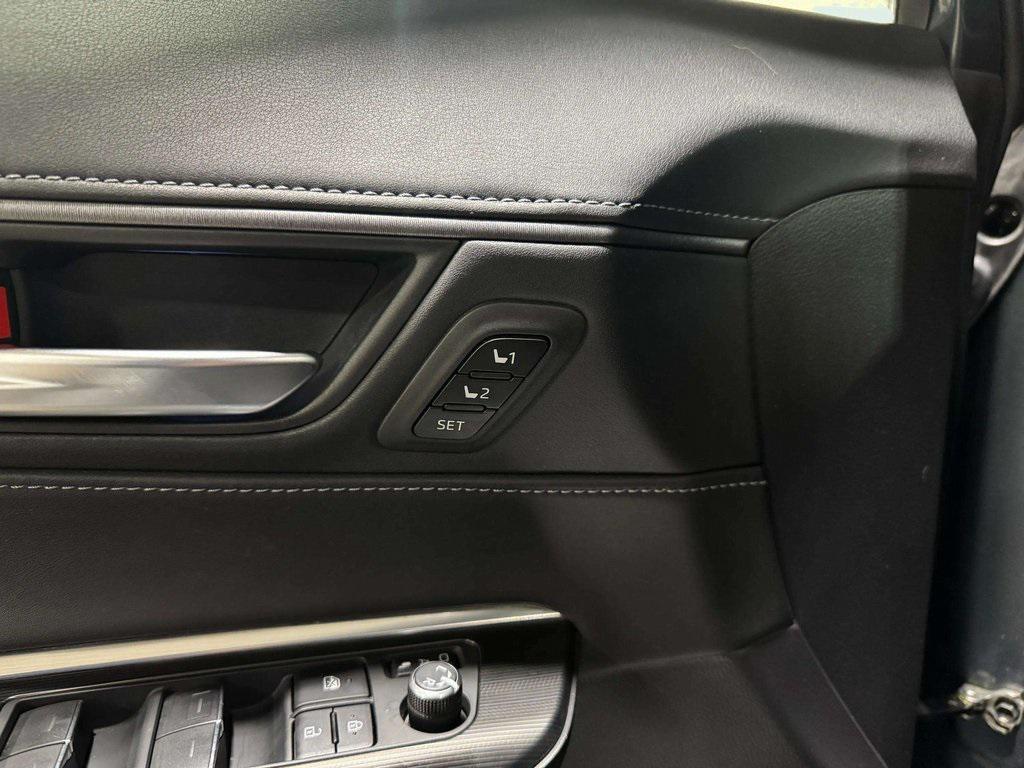 used 2021 Toyota Venza car, priced at $22,915