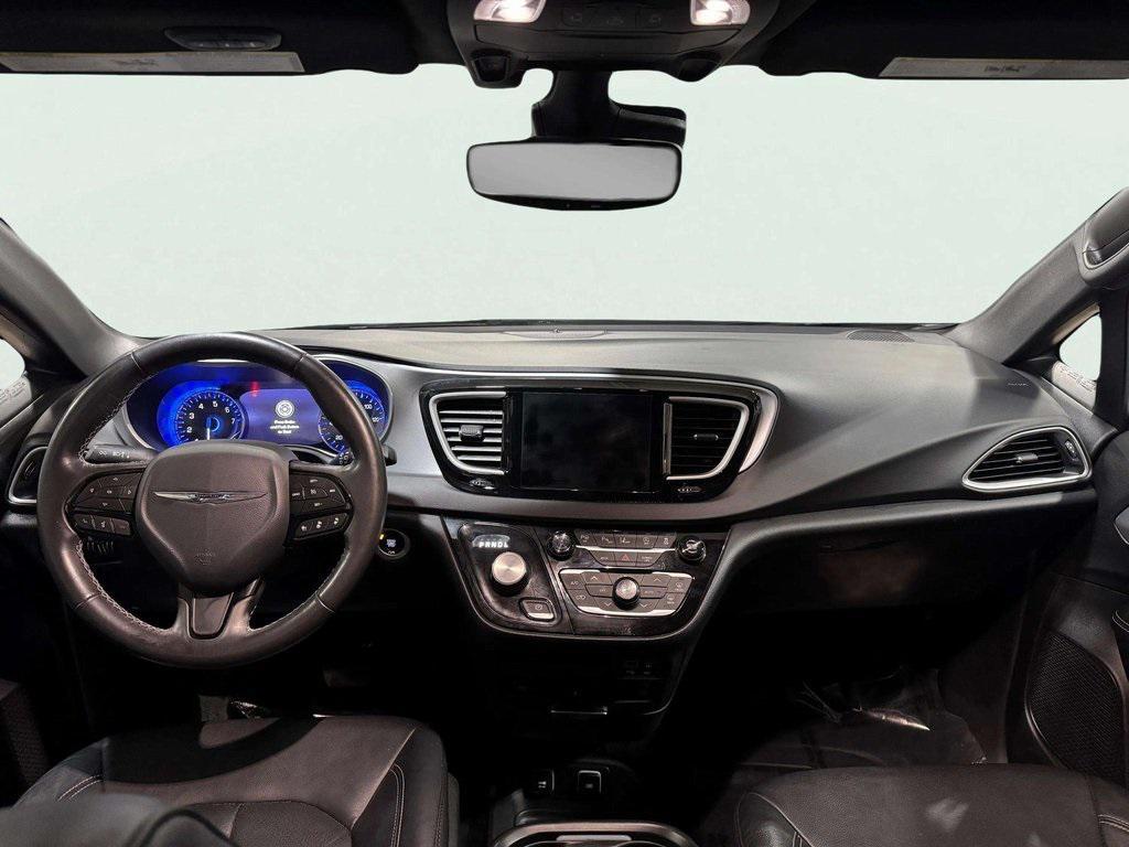 used 2020 Chrysler Pacifica car, priced at $19,029