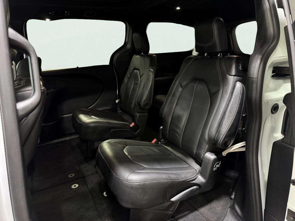 used 2020 Chrysler Pacifica car, priced at $19,029