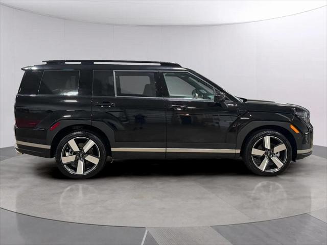 used 2025 Hyundai Santa Fe car, priced at $40,500