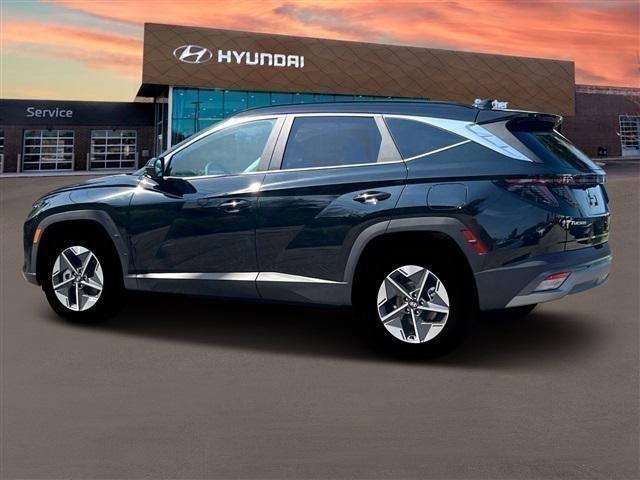 new 2025 Hyundai Tucson Hybrid car, priced at $38,370