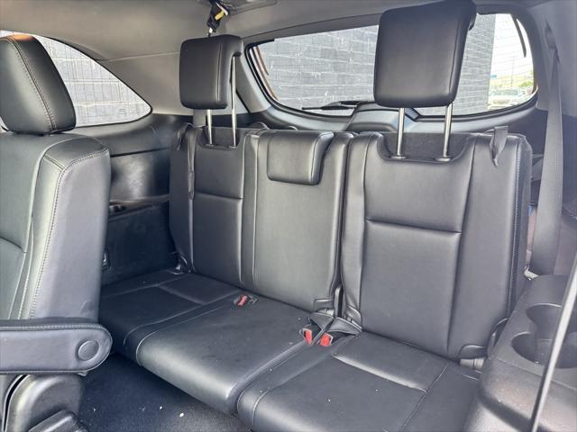 used 2019 Toyota Highlander car, priced at $28,929