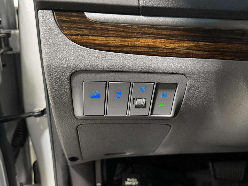 used 2012 Hyundai Santa Fe car, priced at $7,995