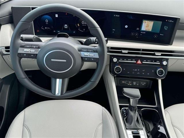 new 2025 Hyundai Tucson car, priced at $33,865