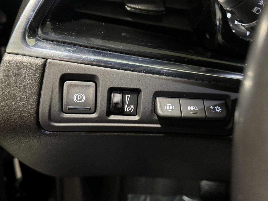 used 2021 Cadillac XT6 car, priced at $29,549