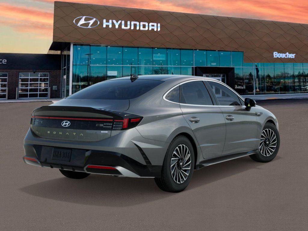 new 2026 Hyundai Sonata Hybrid car, priced at $39,209
