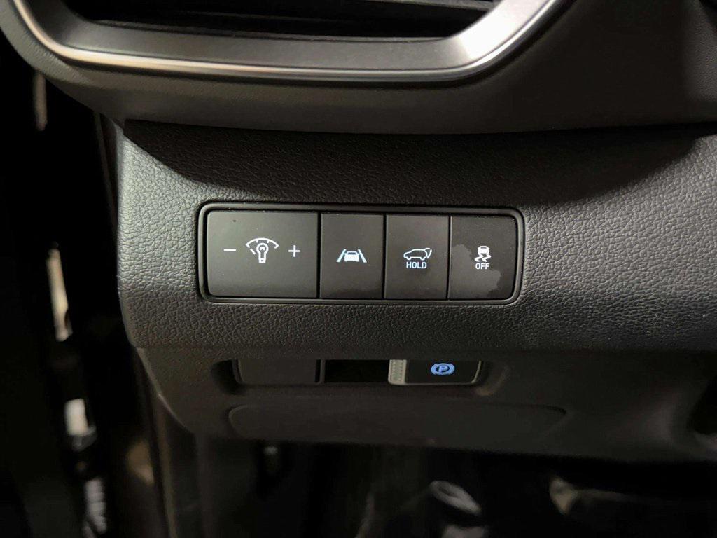 used 2022 Hyundai Santa Fe car, priced at $25,479
