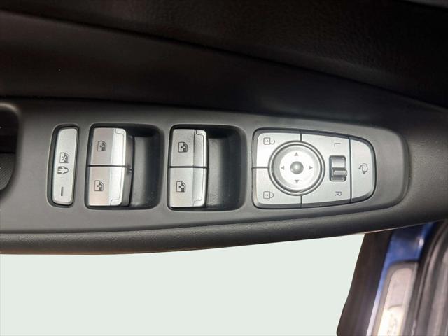used 2022 Hyundai Santa Fe car, priced at $24,459