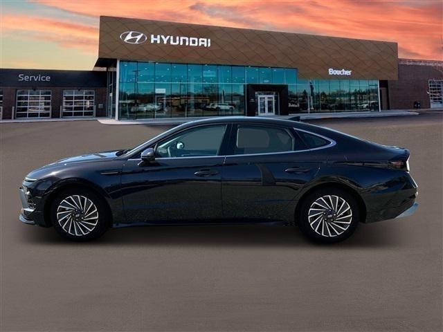 new 2025 Hyundai Sonata Hybrid car, priced at $39,155