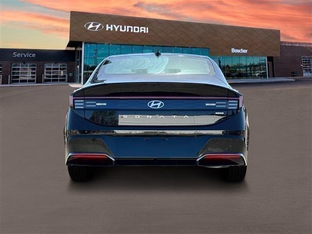 new 2025 Hyundai Sonata Hybrid car, priced at $39,155