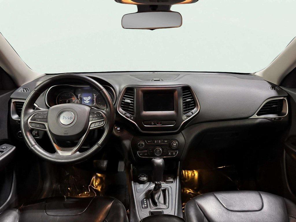 used 2019 Jeep Cherokee car, priced at $15,979