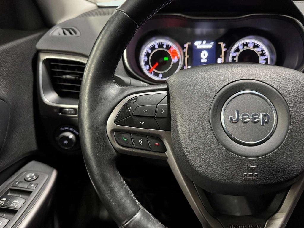 used 2019 Jeep Cherokee car, priced at $15,979