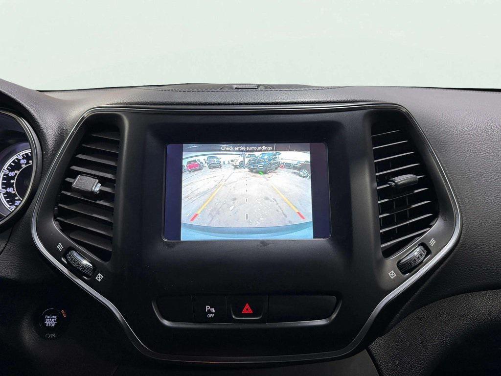 used 2019 Jeep Cherokee car, priced at $15,979