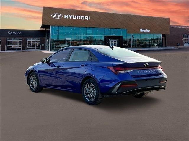 new 2024 Hyundai Elantra car, priced at $23,676