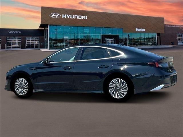 new 2025 Hyundai Sonata Hybrid car, priced at $32,214