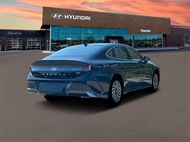 new 2025 Hyundai Sonata Hybrid car, priced at $32,214