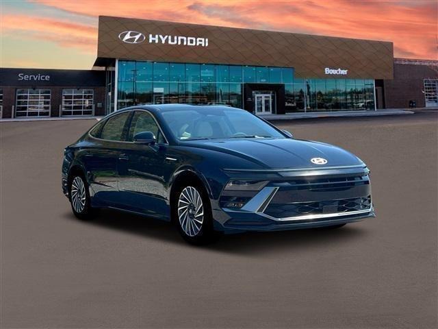 new 2025 Hyundai Sonata Hybrid car, priced at $32,214