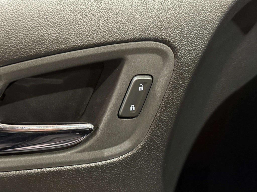 used 2022 Chevrolet Colorado car, priced at $32,189