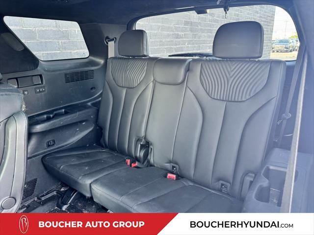used 2024 Hyundai Palisade car, priced at $42,999