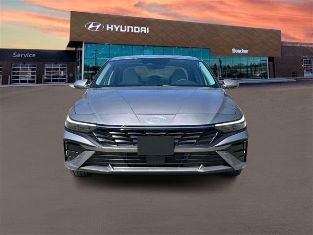 new 2025 Hyundai Elantra car, priced at $30,621