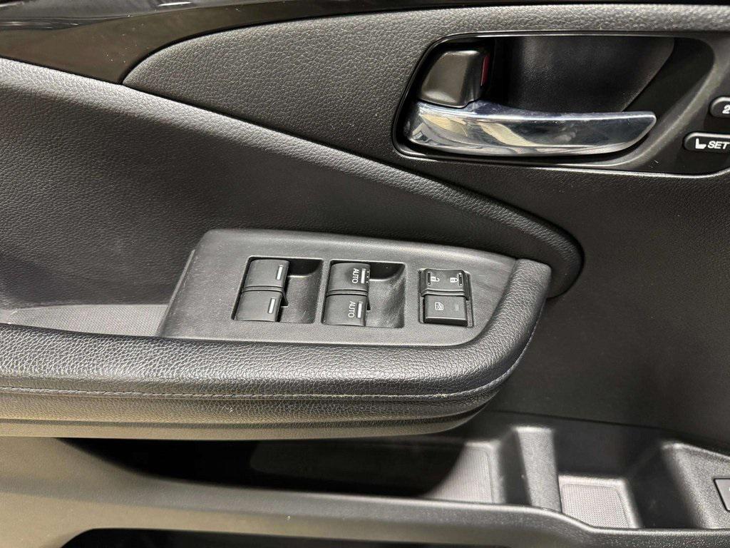 used 2018 Honda Pilot car, priced at $22,789