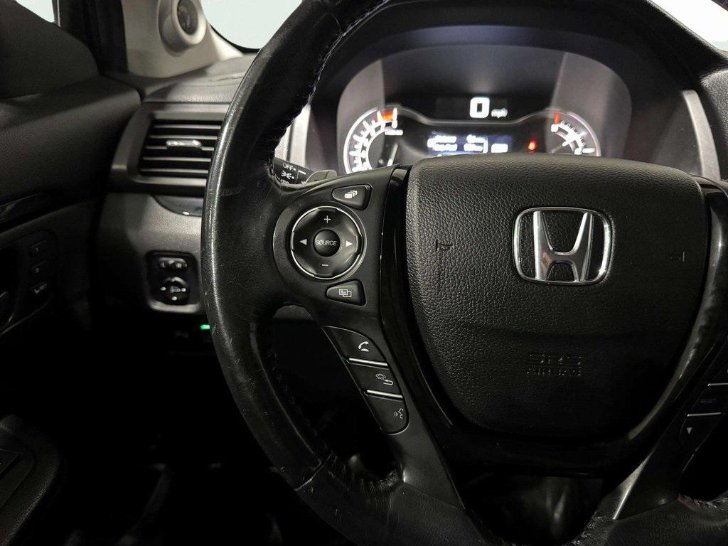 used 2018 Honda Pilot car, priced at $22,789