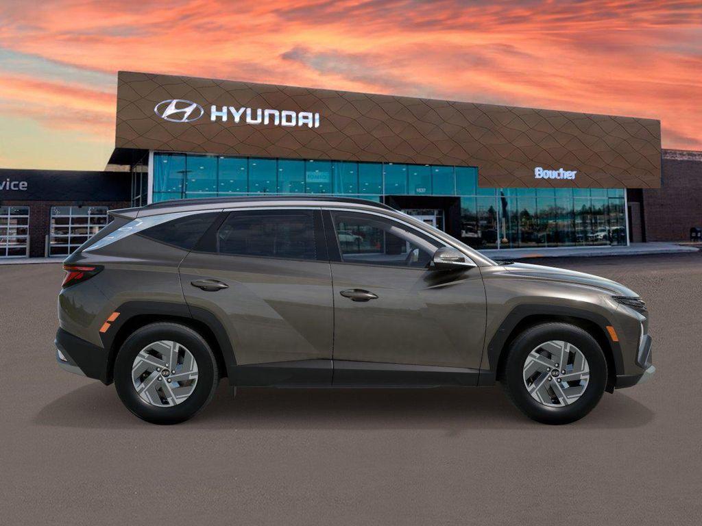 new 2025 Hyundai TUCSON Hybrid car, priced at $36,105