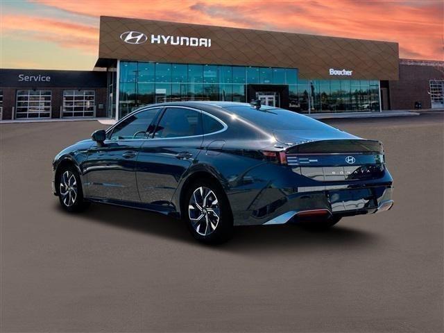 new 2024 Hyundai Sonata car, priced at $27,221