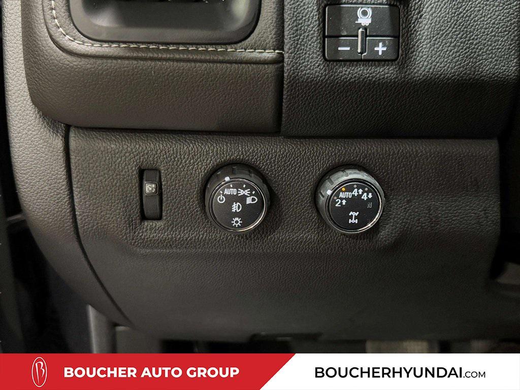 used 2022 GMC Canyon car, priced at $34,259