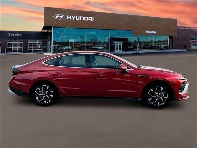 new 2024 Hyundai Sonata car, priced at $27,247