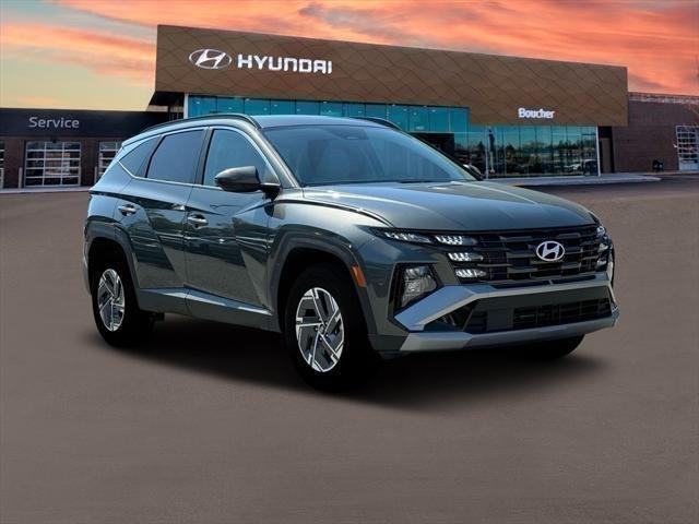 new 2025 Hyundai TUCSON Hybrid car, priced at $34,199