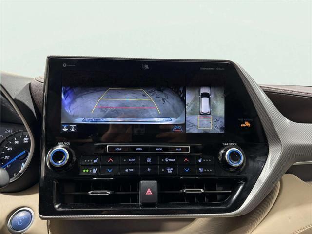 used 2021 Toyota Highlander Hybrid car, priced at $48,099