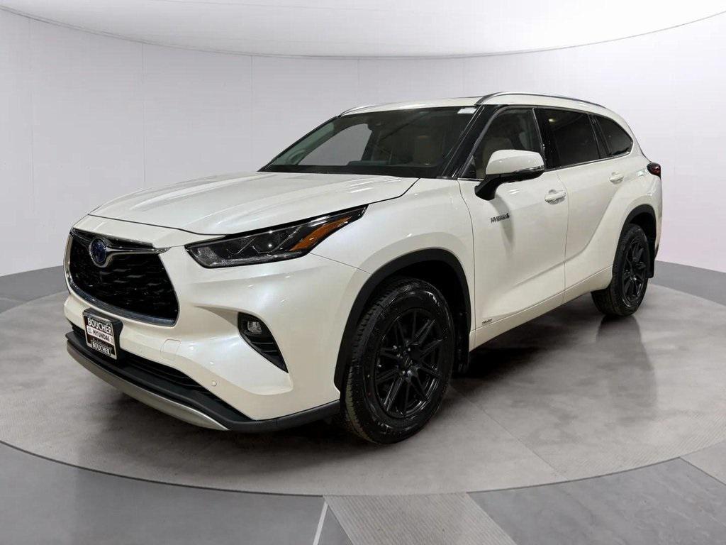 used 2021 Toyota Highlander Hybrid car, priced at $43,459