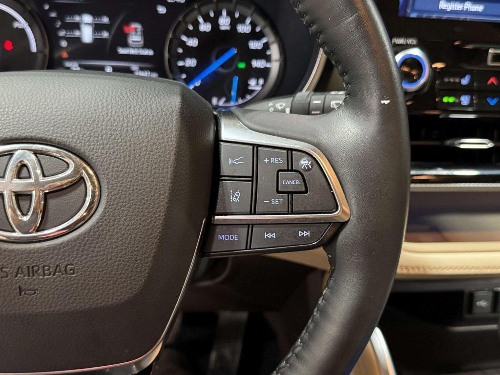 used 2021 Toyota Highlander Hybrid car, priced at $43,459