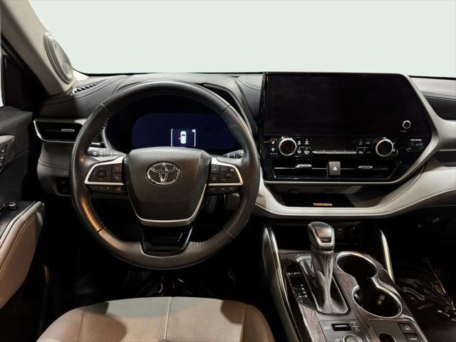 used 2023 Toyota Highlander car, priced at $40,329